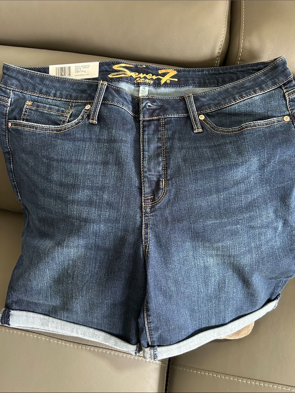 NWT Seven7 Dark Blue Roll-Cuff Denim Shorts